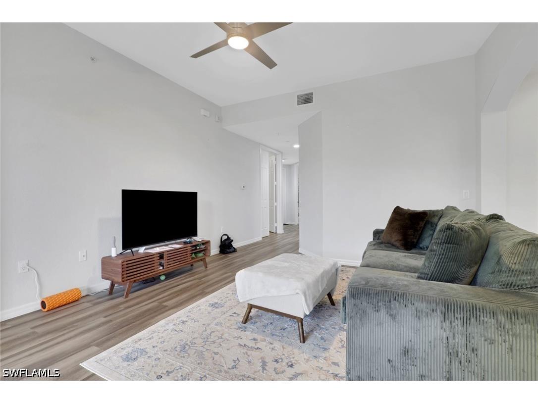 1335 Mariposa Circle #4103 Naples FL 34105 226021537 image7