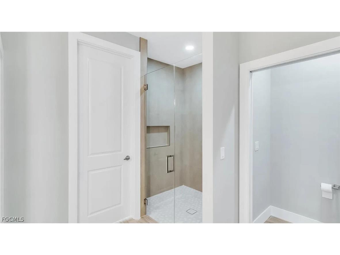 1335 NW 3rd Terrace Cape Coral FL 33993 2026006096 image9