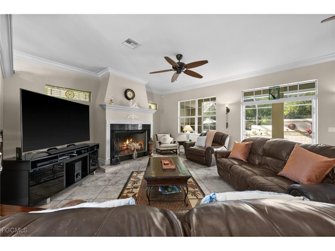 13350 Shetland Lane Fort Myers FL 33912 2025019804 image23