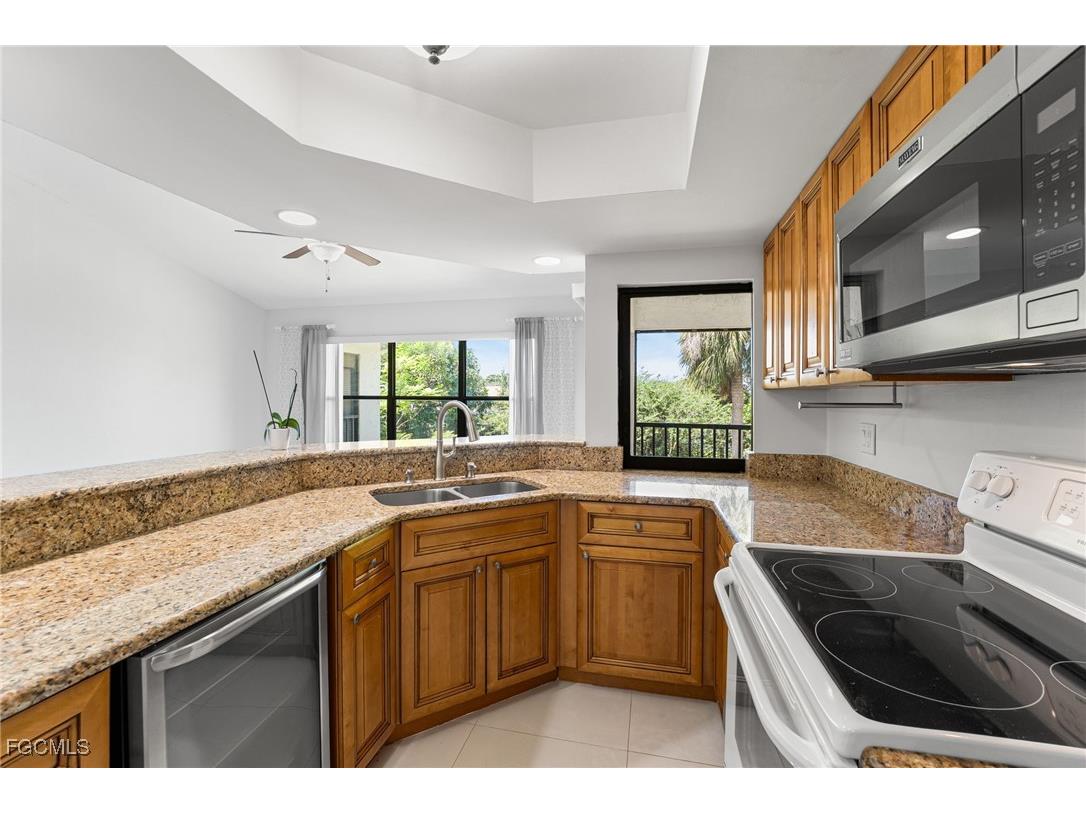 13351 Greengate Boulevard #421 Fort Myers FL 33919 2025002849 image12