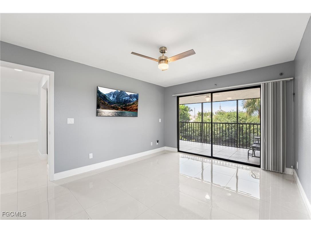 13351 Greengate Boulevard #421 Fort Myers FL 33919 2025002849 image17