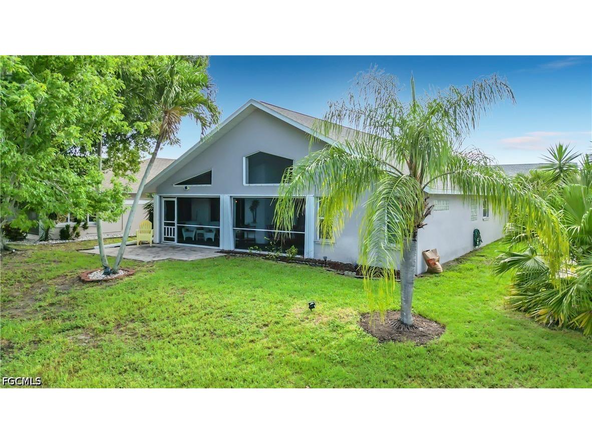 13351 Wild Cotton Court North Fort Myers FL 33903 2026025151 image3