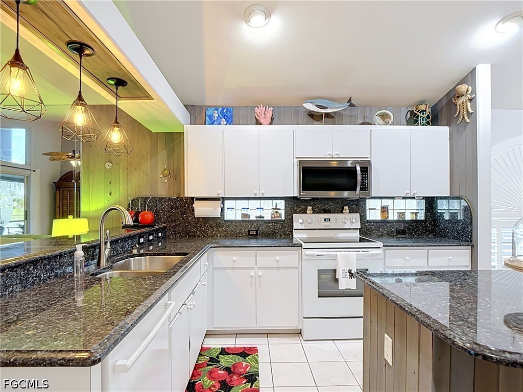 13351 Wild Cotton Court North Fort Myers FL 33903 2026025151 image7
