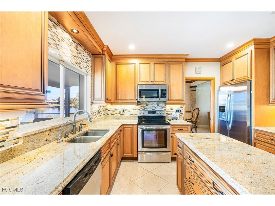 13356 Highland Chase Place Fort Myers FL 33913 2025022539 image10