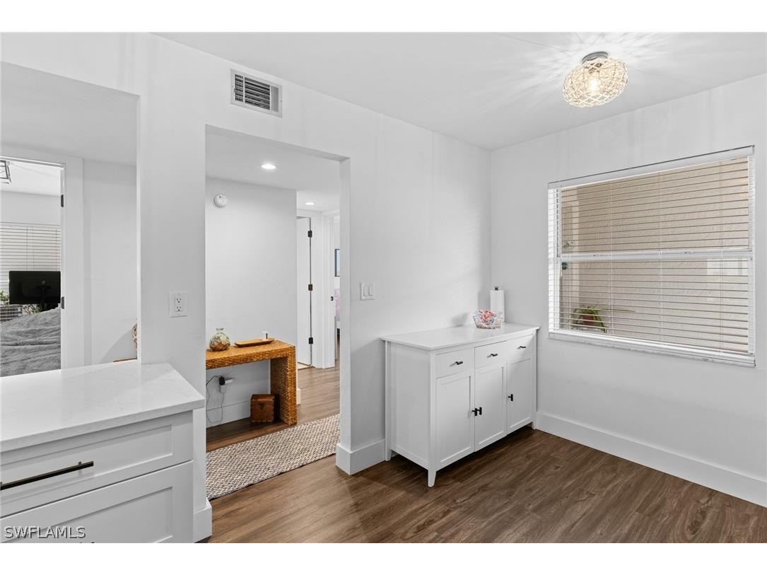 1336 Churchill Circle #K104 Naples FL 34116 226011416 image10