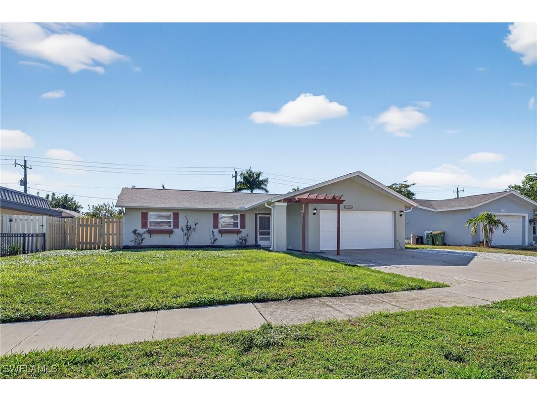 1336 Lake Shore Drive Naples FL 34103 225084990 image28