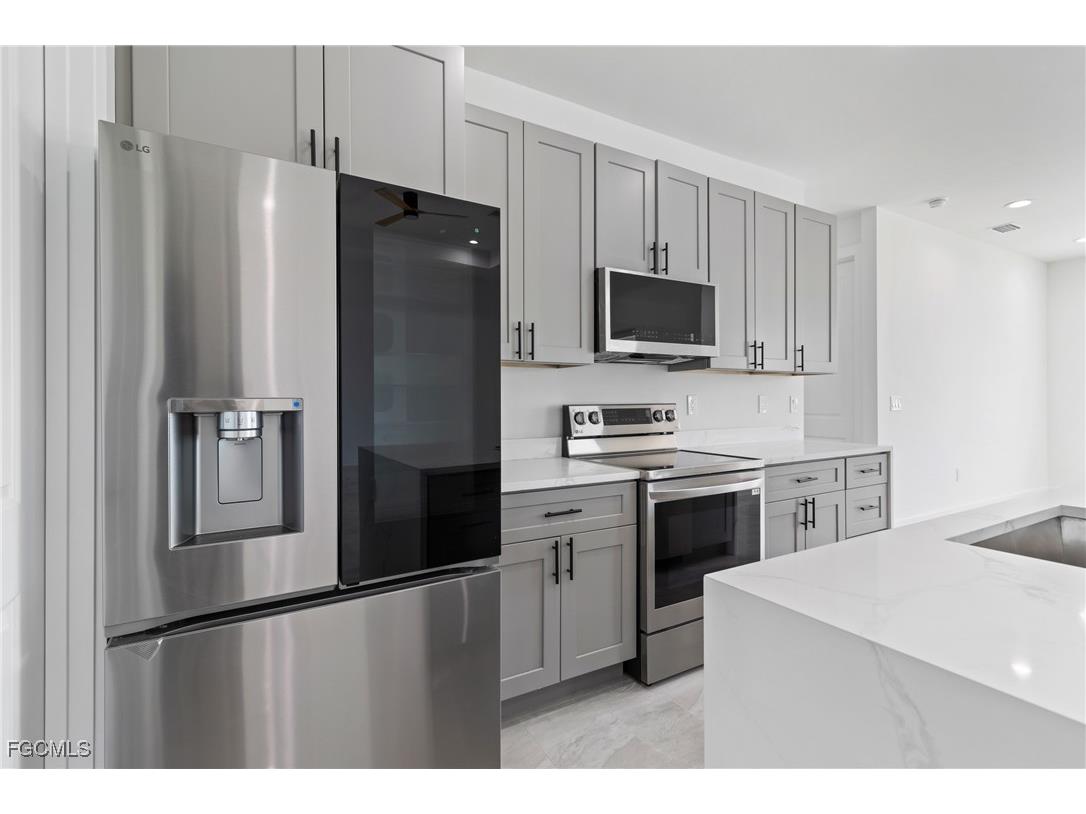 1336 NW 13th Place Cape Coral FL 33993 2025015043 image16