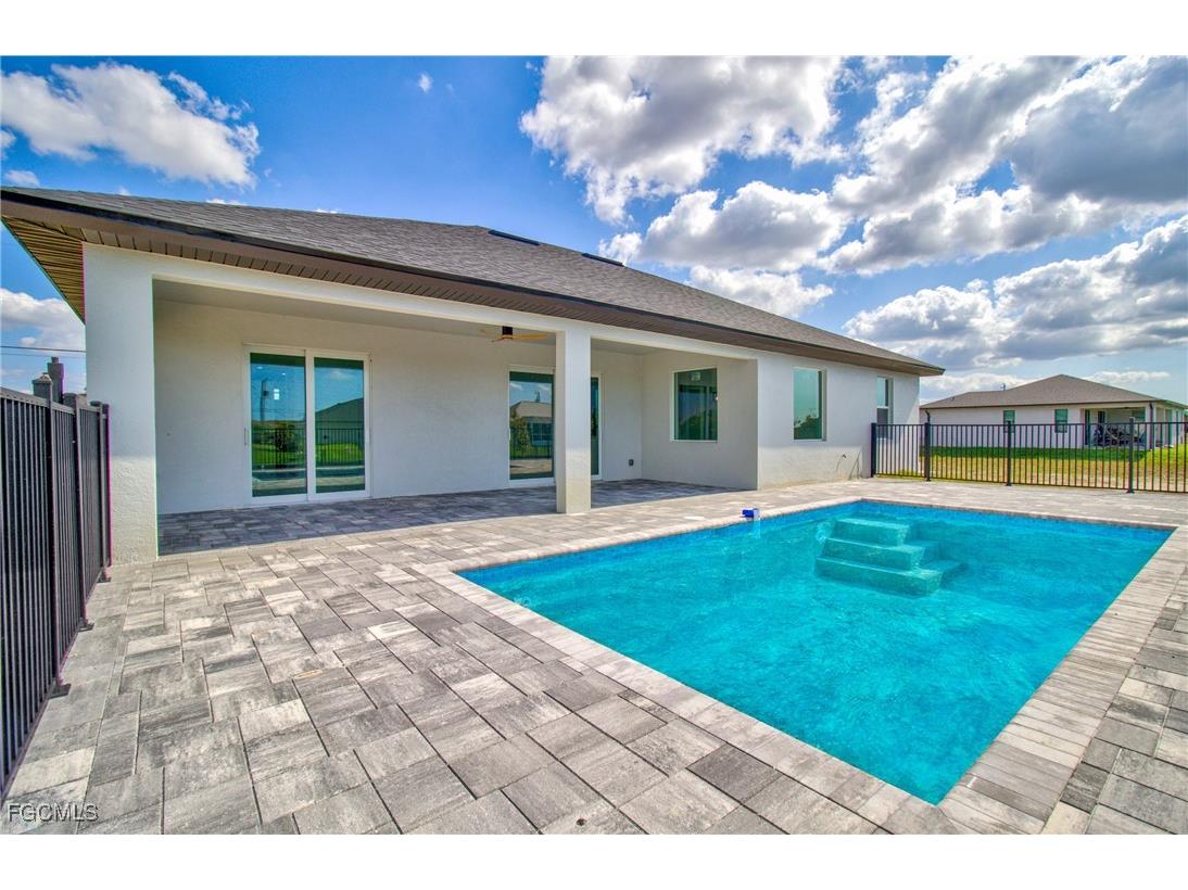 1336 NW 13th Place Cape Coral FL 33993 2025015043 image35