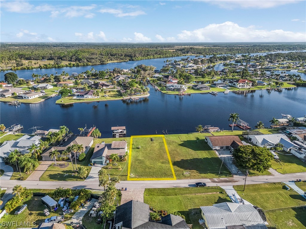 13362 Marquette Boulevard Fort Myers FL 33905 223081113 image1