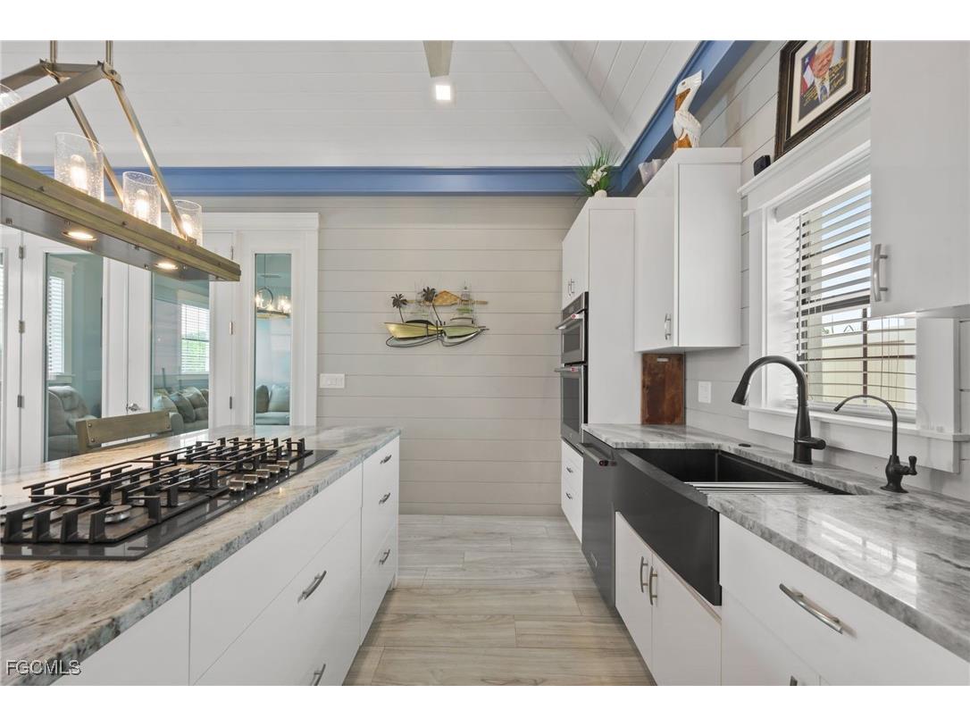 13364 Golden Palms Circle Fort Myers FL 33913 2025006143 image10