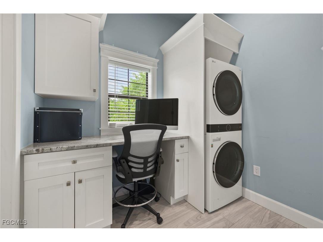 13364 Golden Palms Circle Fort Myers FL 33913 2025006143 image15