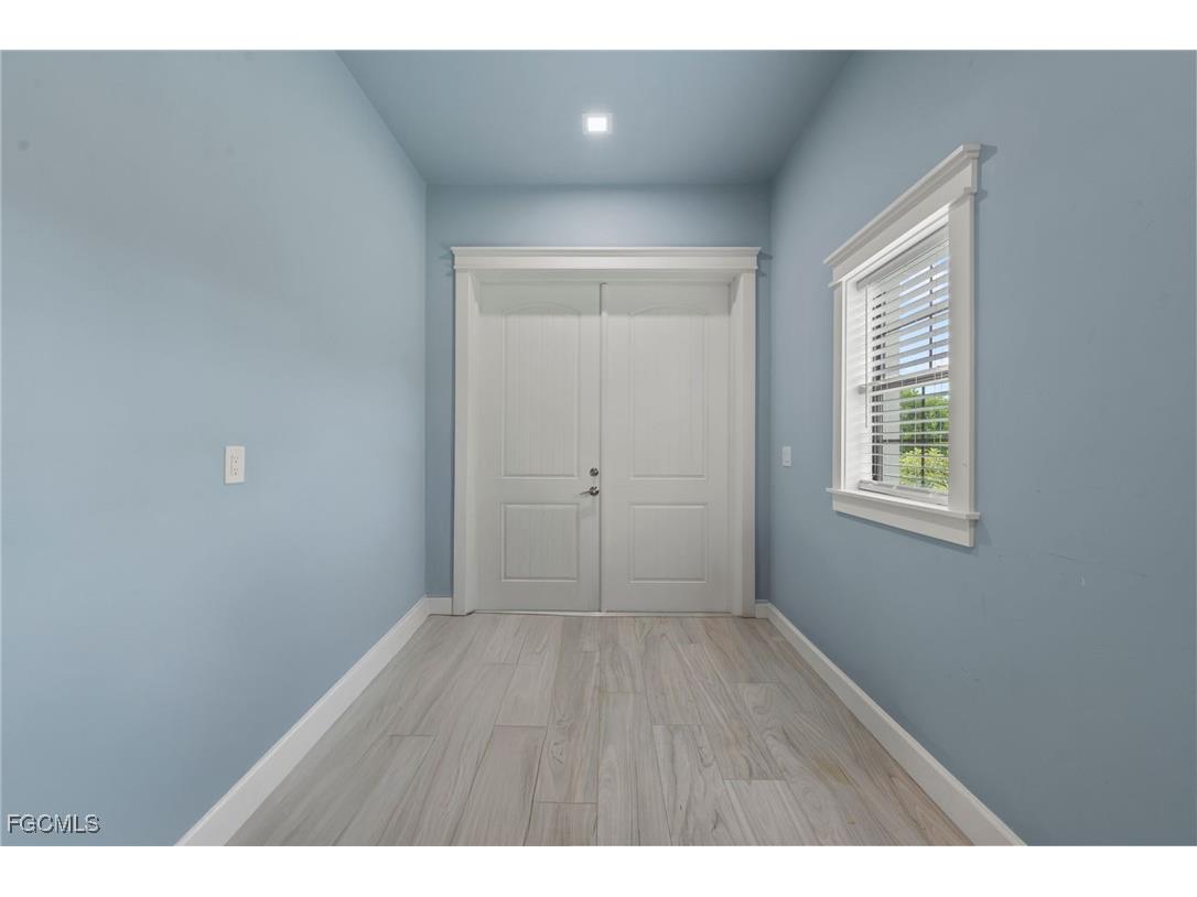 13364 Golden Palms Circle Fort Myers FL 33913 2025006143 image16