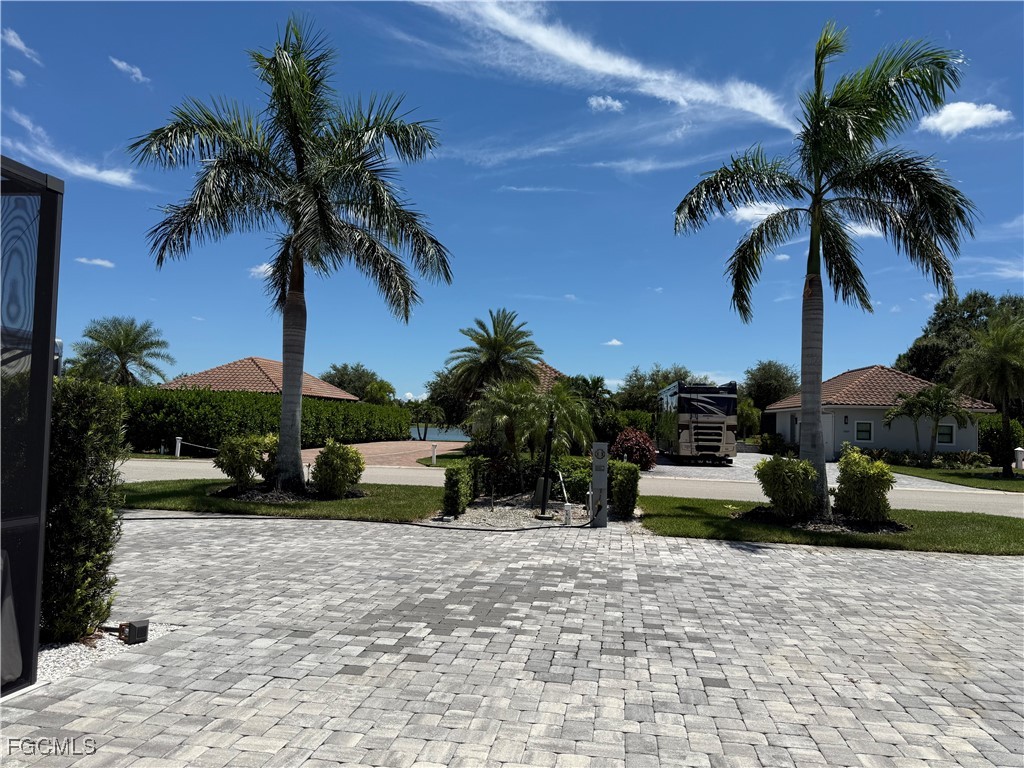 13364 Golden Palms Circle Fort Myers FL 33913 2025006143 image26