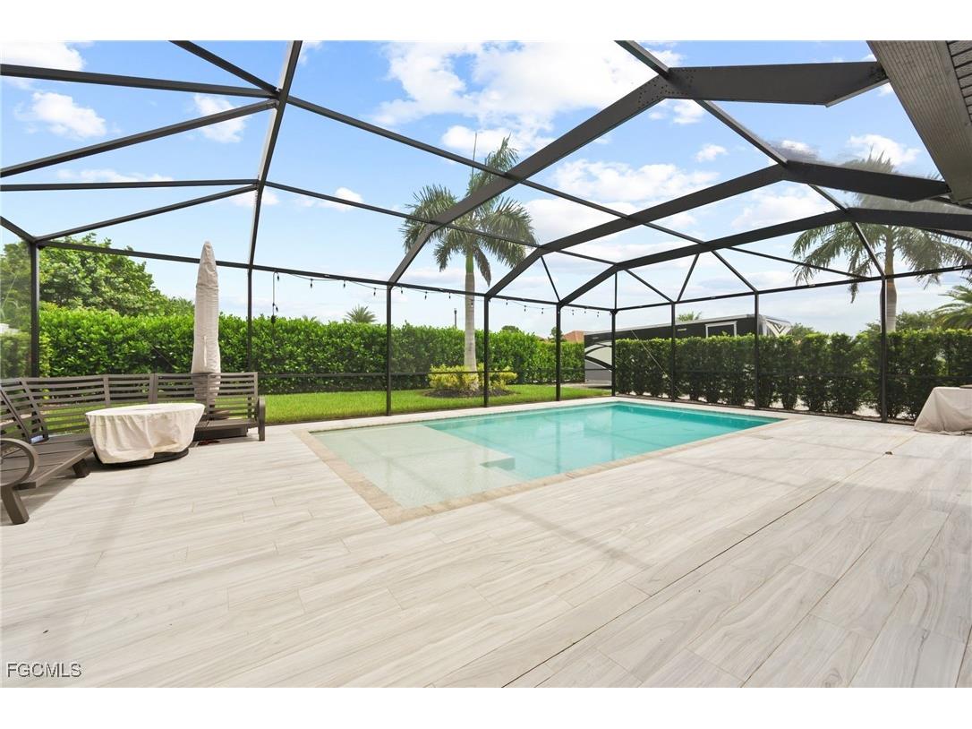 13364 Golden Palms Circle Fort Myers FL 33913 2025006143 image29