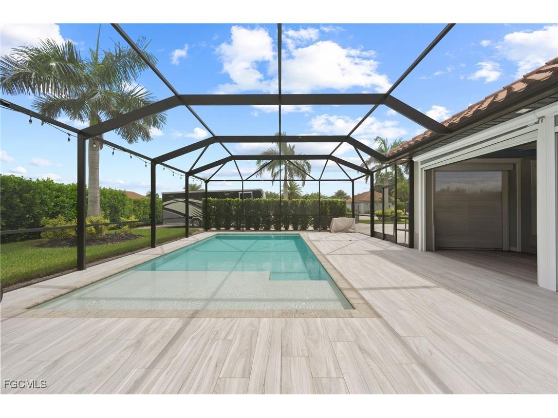 13364 Golden Palms Circle Fort Myers FL 33913 2025006143 image3