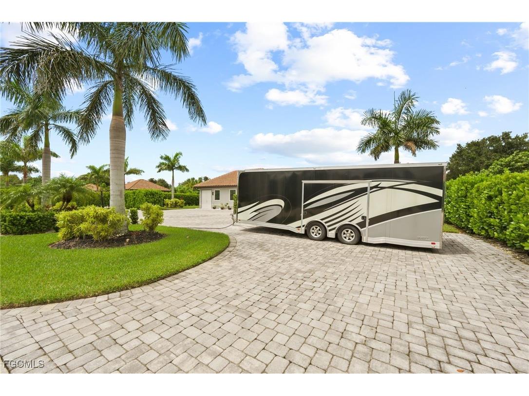 13364 Golden Palms Circle Fort Myers FL 33913 2025006143 image32