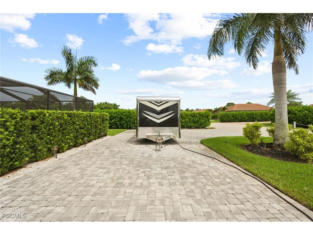 13364 Golden Palms Circle Fort Myers FL 33913 2025006143 image33