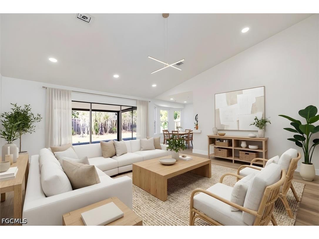 1337 N Alhambra Circle Naples FL 34103 2026018778 image2