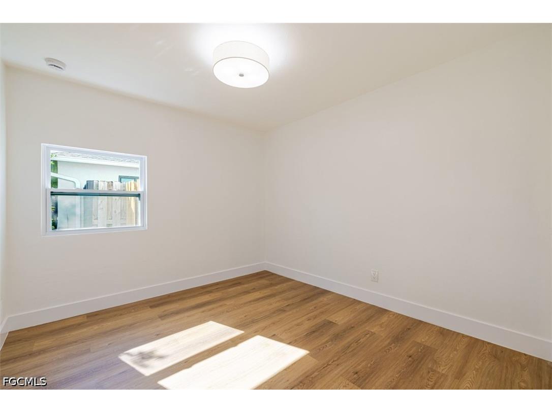 1337 N Alhambra Circle Naples FL 34103 2026018778 image23