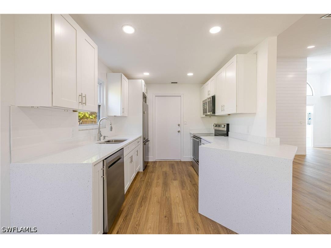 1337 N Alhambra Circle Naples FL 34103 226012857 image11