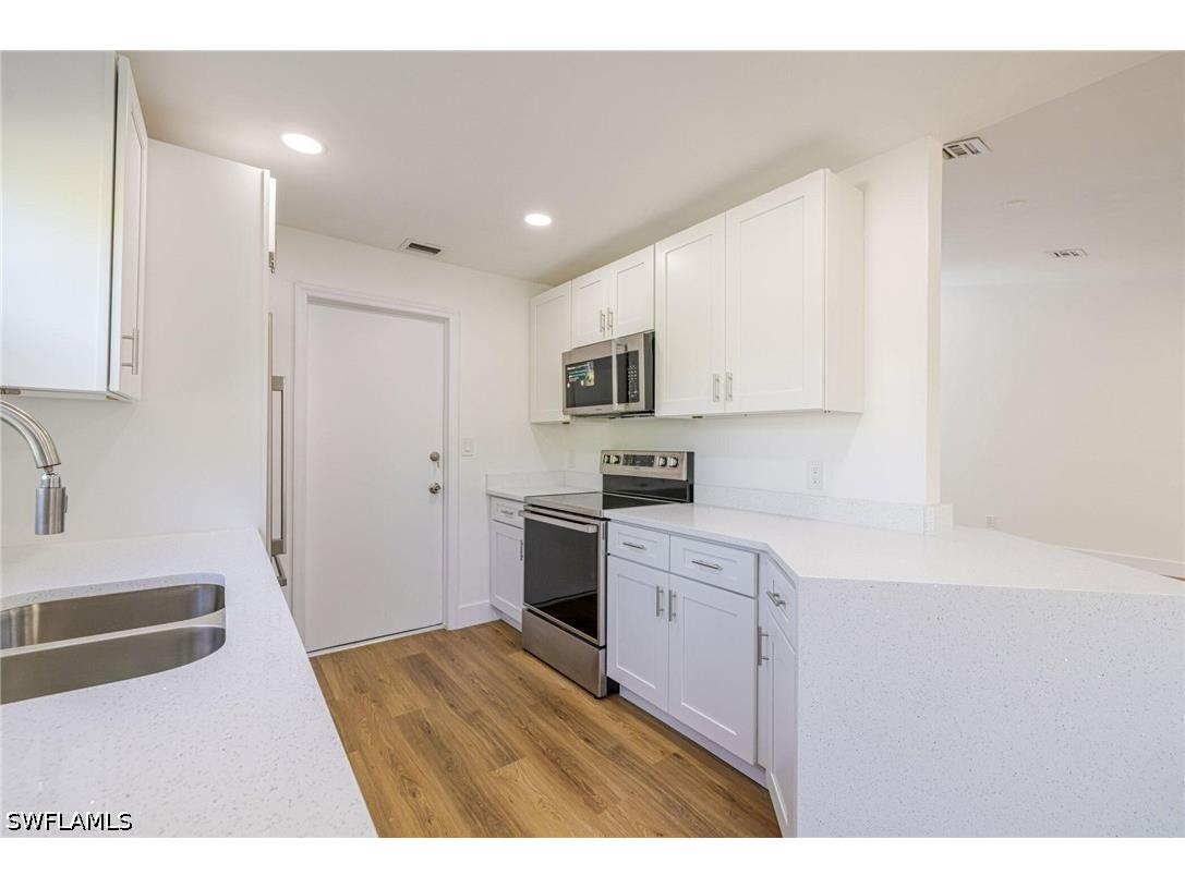 1337 N Alhambra Circle Naples FL 34103 226012857 image14