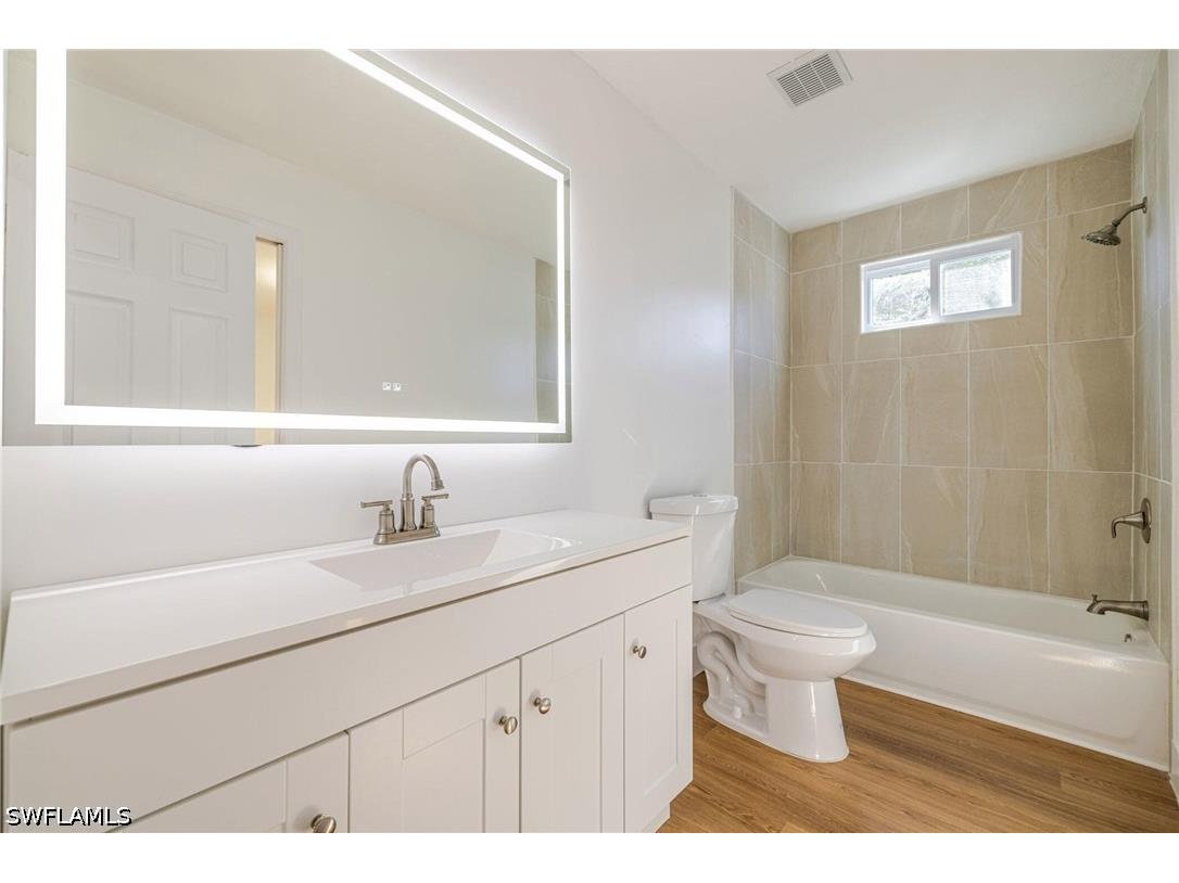 1337 N Alhambra Circle Naples FL 34103 226012857 image21