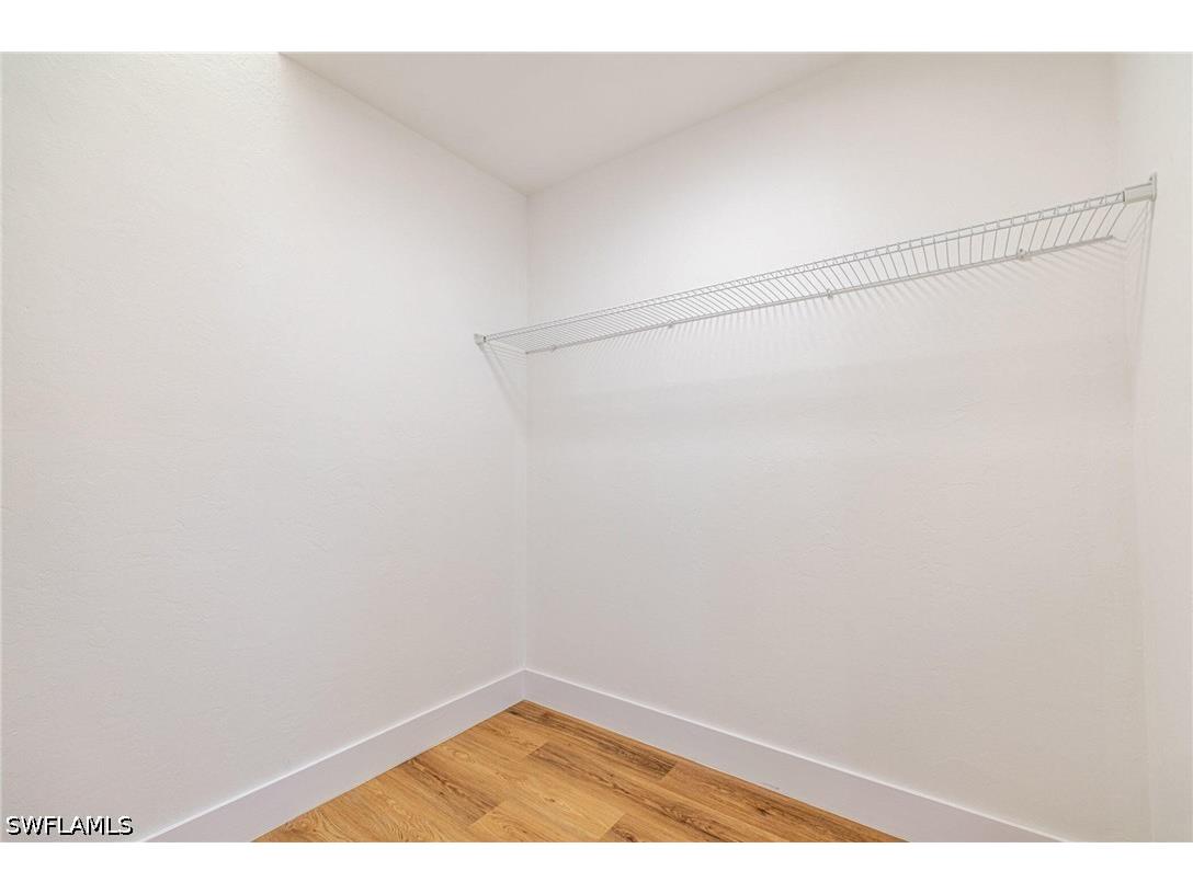 1337 N Alhambra Circle Naples FL 34103 226012857 image26