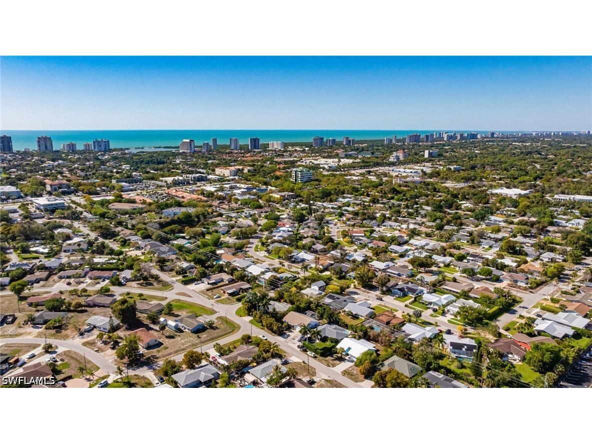 1337 N Alhambra Circle Naples FL 34103 226012857 image42