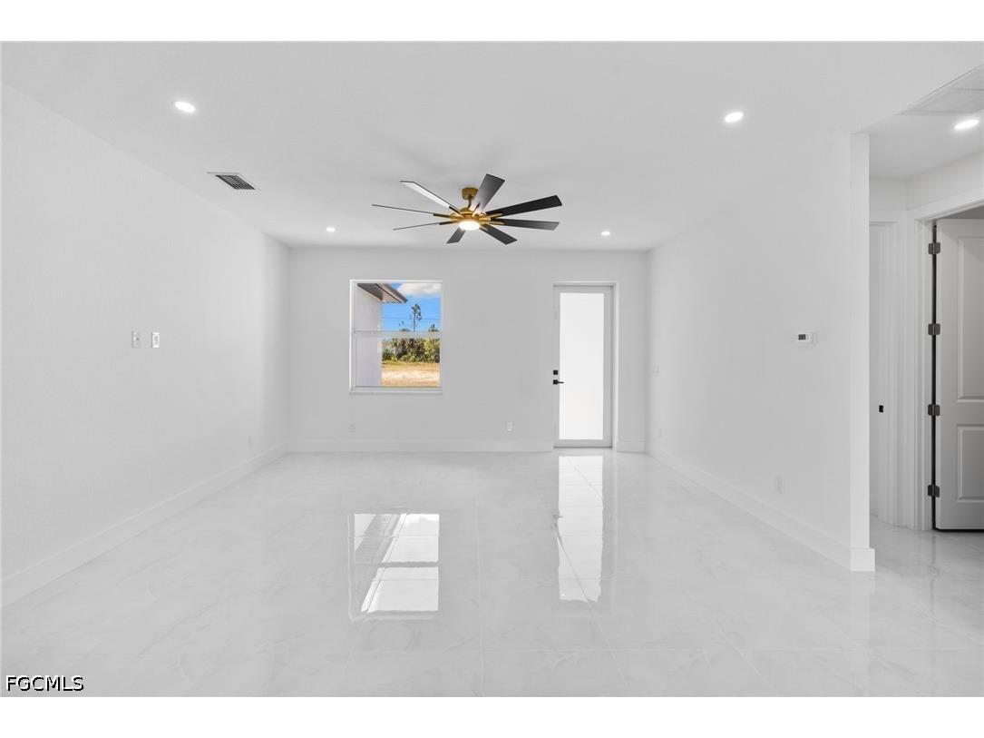 1337 NE 33rd Street Cape Coral FL 33909 2026023298 image10