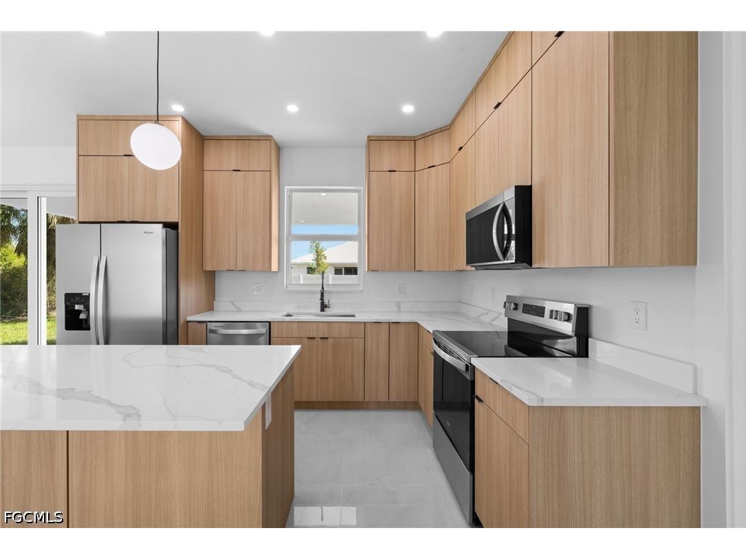 1337 NE 33rd Street Cape Coral FL 33909 2026023298 image14
