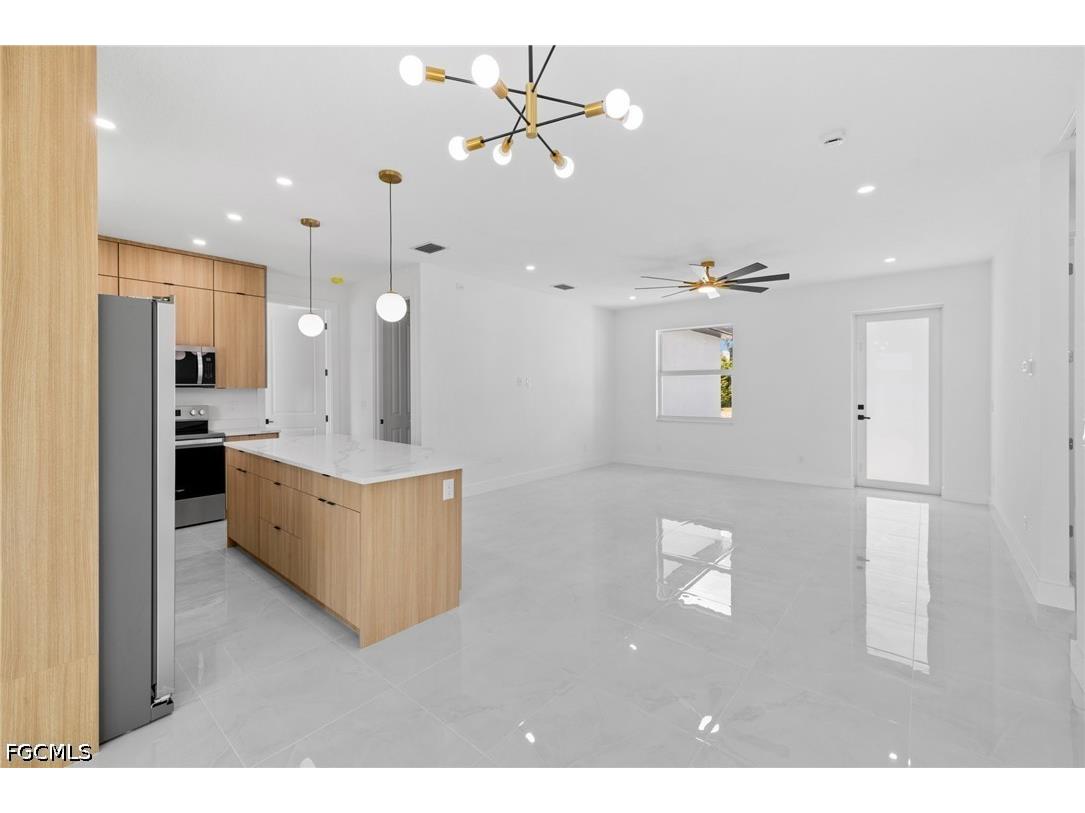 1337 NE 33rd Street Cape Coral FL 33909 2026023298 image19