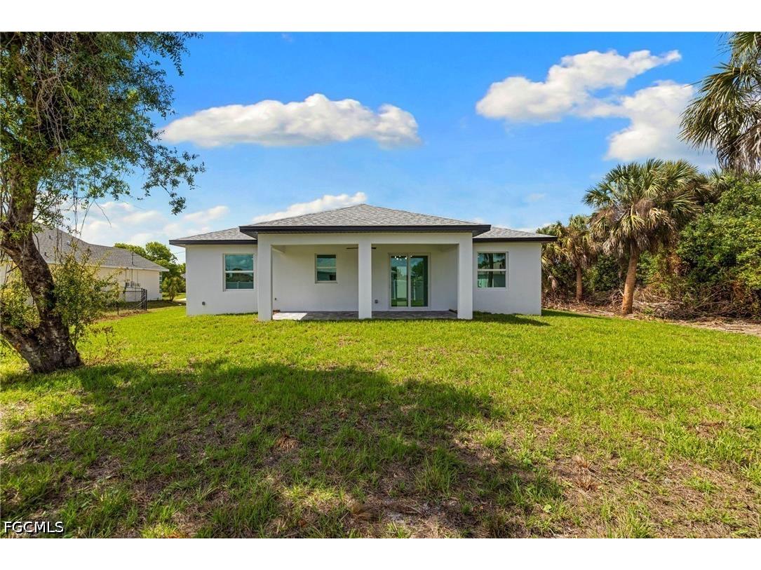 1337 NE 33rd Street Cape Coral FL 33909 2026023298 image38