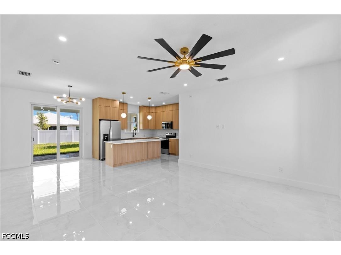 1337 NE 33rd Street Cape Coral FL 33909 2026023298 image5