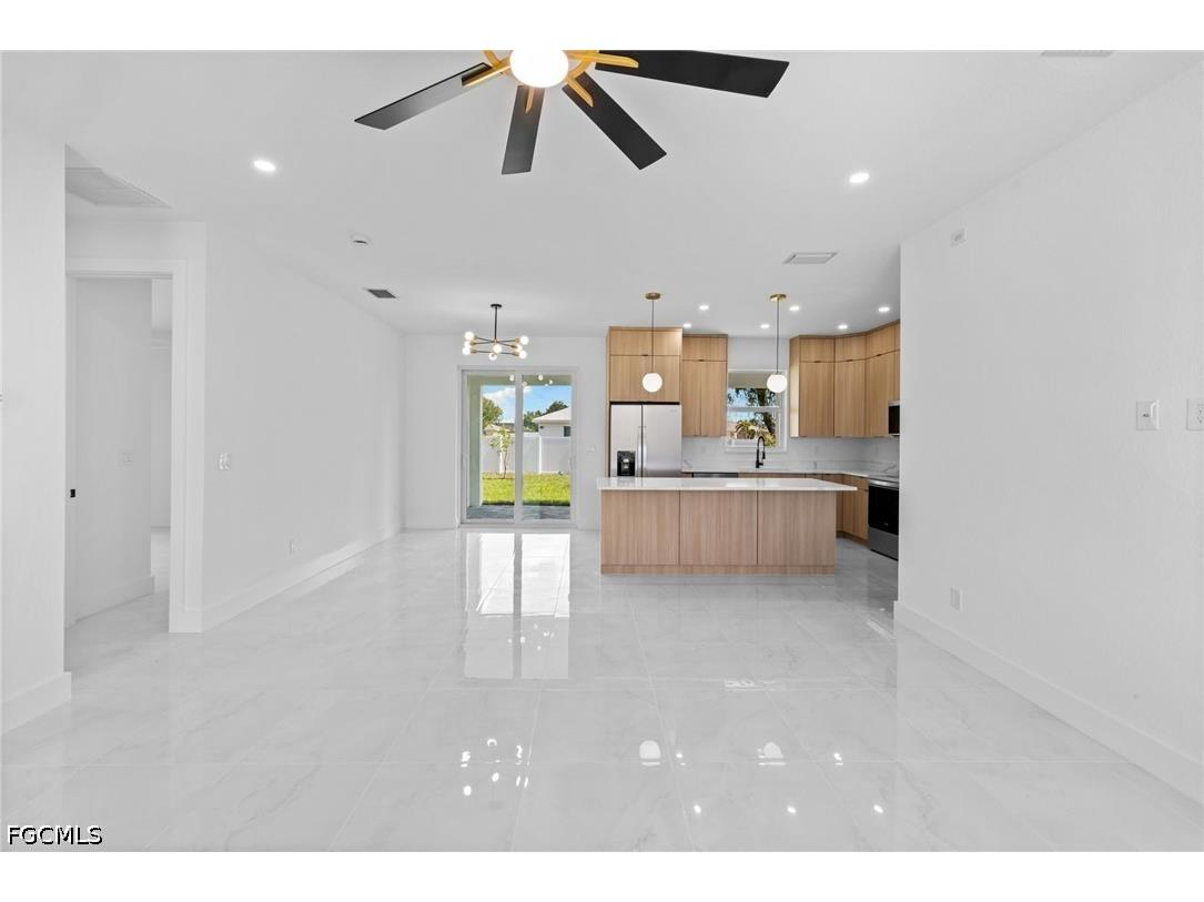 1337 NE 33rd Street Cape Coral FL 33909 2026023298 image6