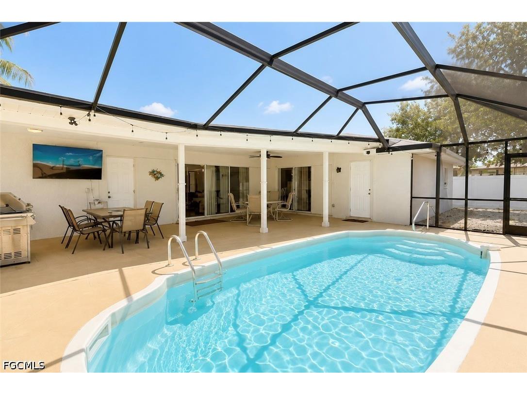 1337 NE Van Loon Terrace Cape Coral FL 33909 2026022415 image2