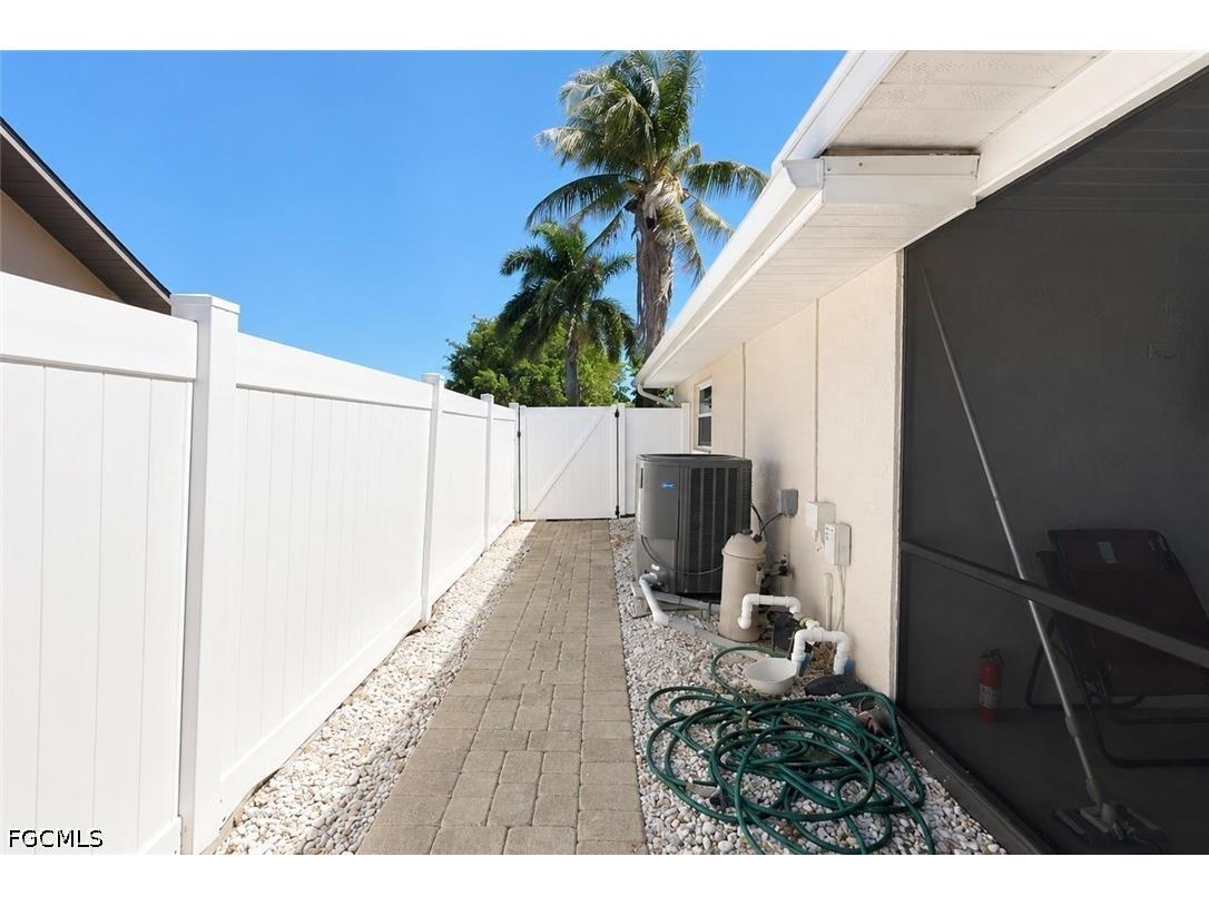 1337 NE Van Loon Terrace Cape Coral FL 33909 2026022415 image34