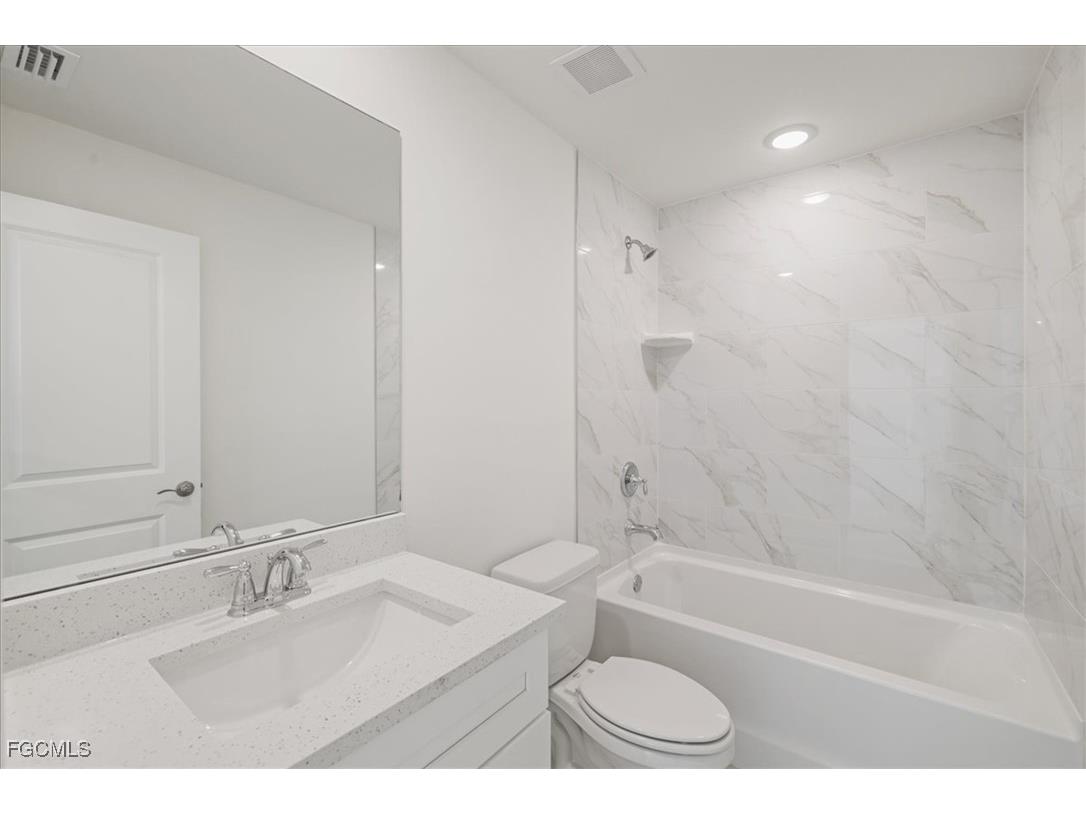 1337 NW 15th Place Cape Coral FL 33993 2025017868 image18