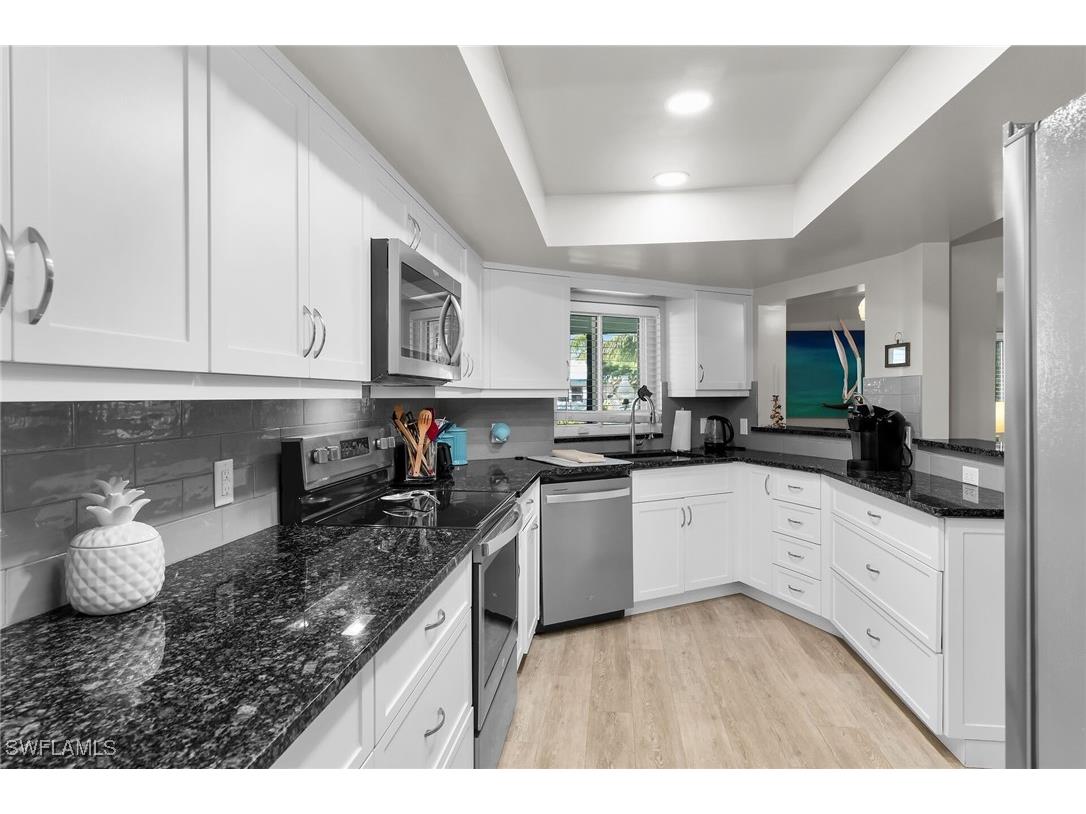 1337 Wisconsin Drive Naples FL 34103 225076498 image10