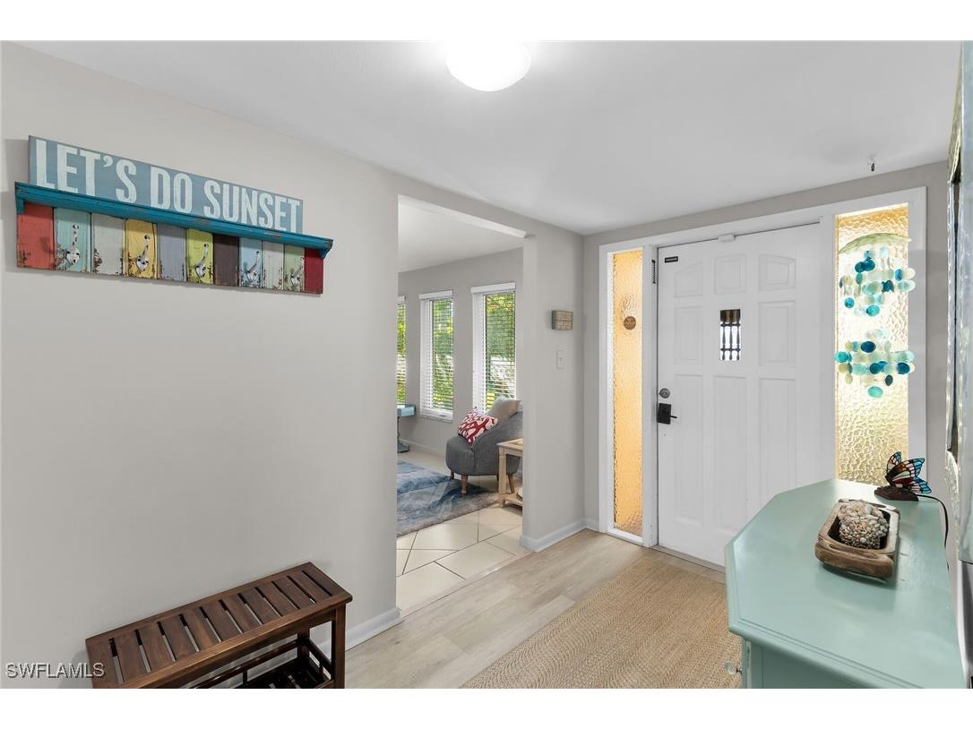 1337 Wisconsin Drive Naples FL 34103 225076498 image4