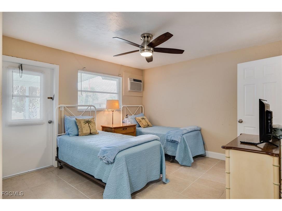 13376 Journeys End Fort Myers FL 33905 2025023159 image34