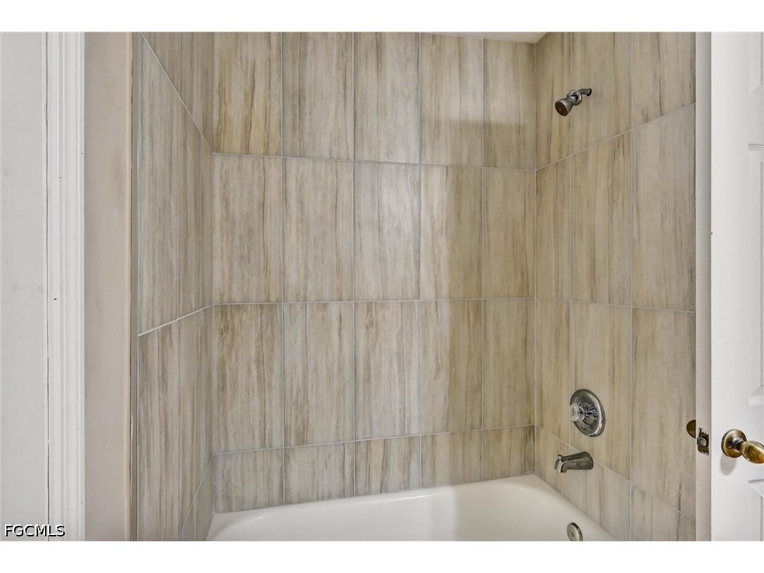 1338 NE 33rd Lane Cape Coral FL 33909 2026022352 image21