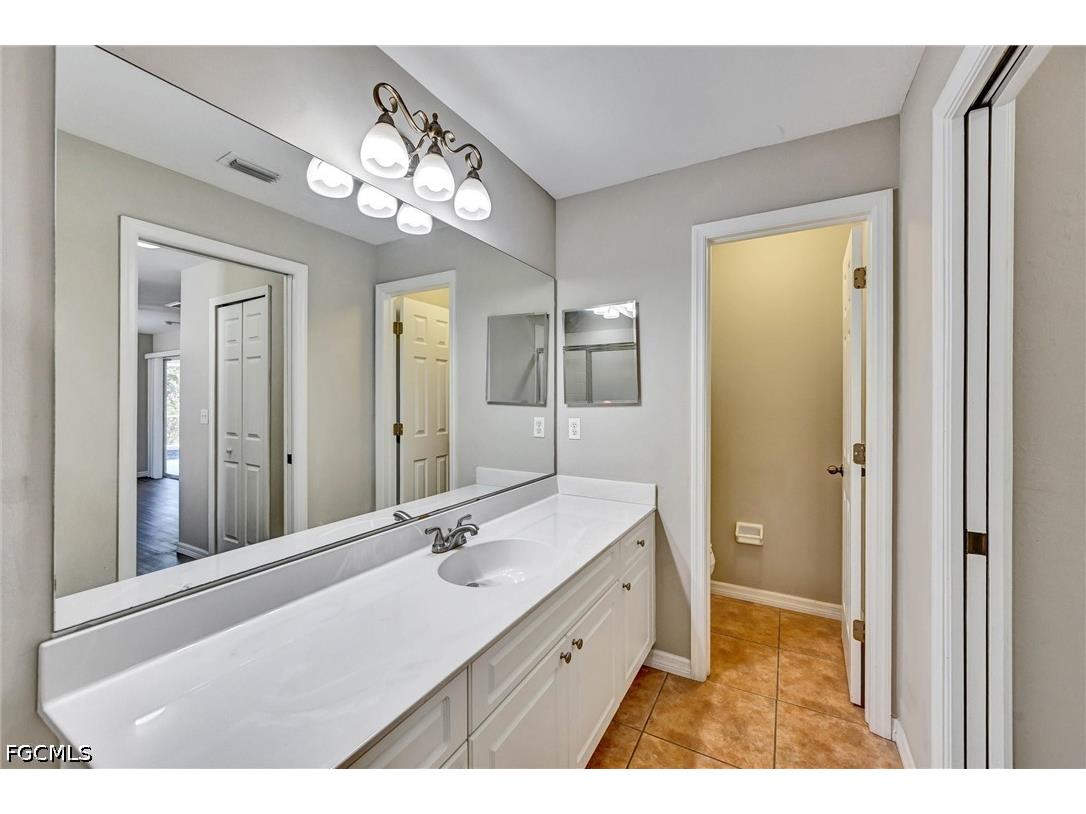 1338 NE 33rd Lane Cape Coral FL 33909 2026022352 image34