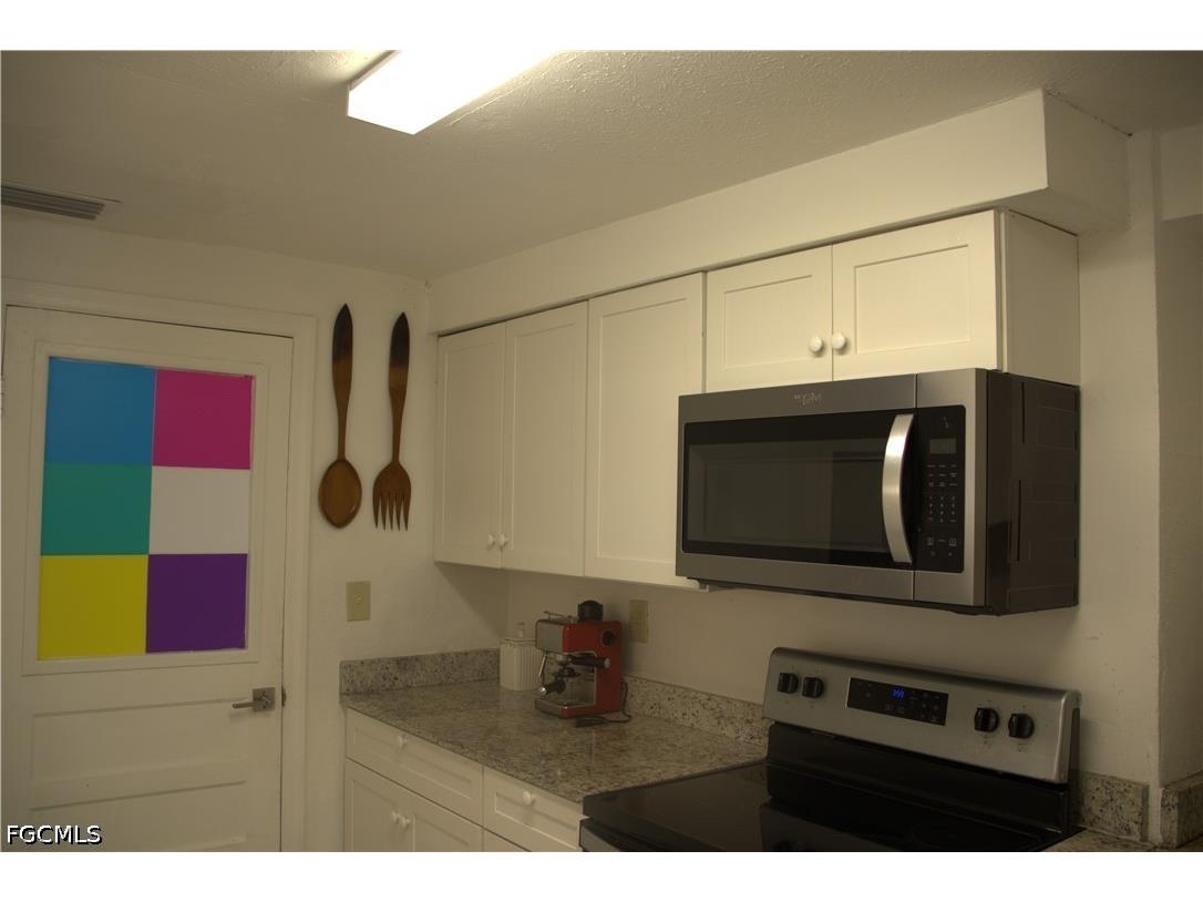 1338 Old Bridge Road North Fort Myers FL 33917 2026022022 image17