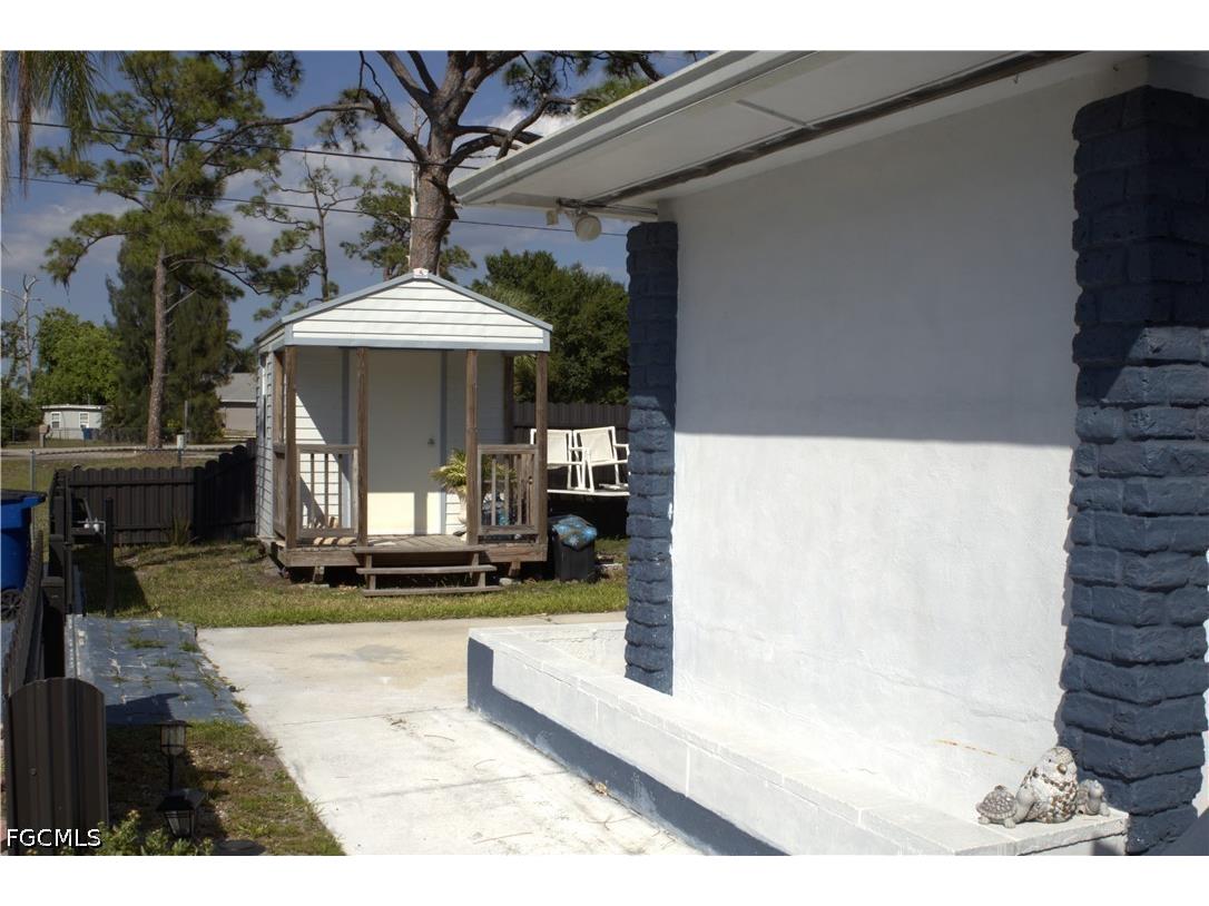 1338 Old Bridge Road North Fort Myers FL 33917 2026022022 image19