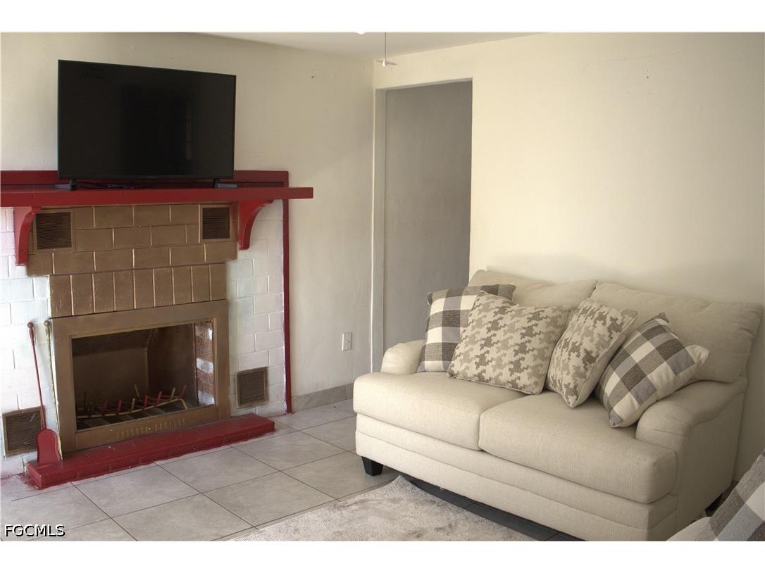 1338 Old Bridge Road North Fort Myers FL 33917 2026022022 image4