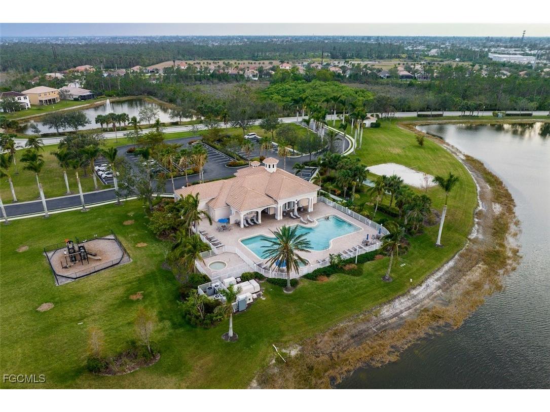 1338 Weeping Willow Court Cape Coral FL 33909 2026000920 image41