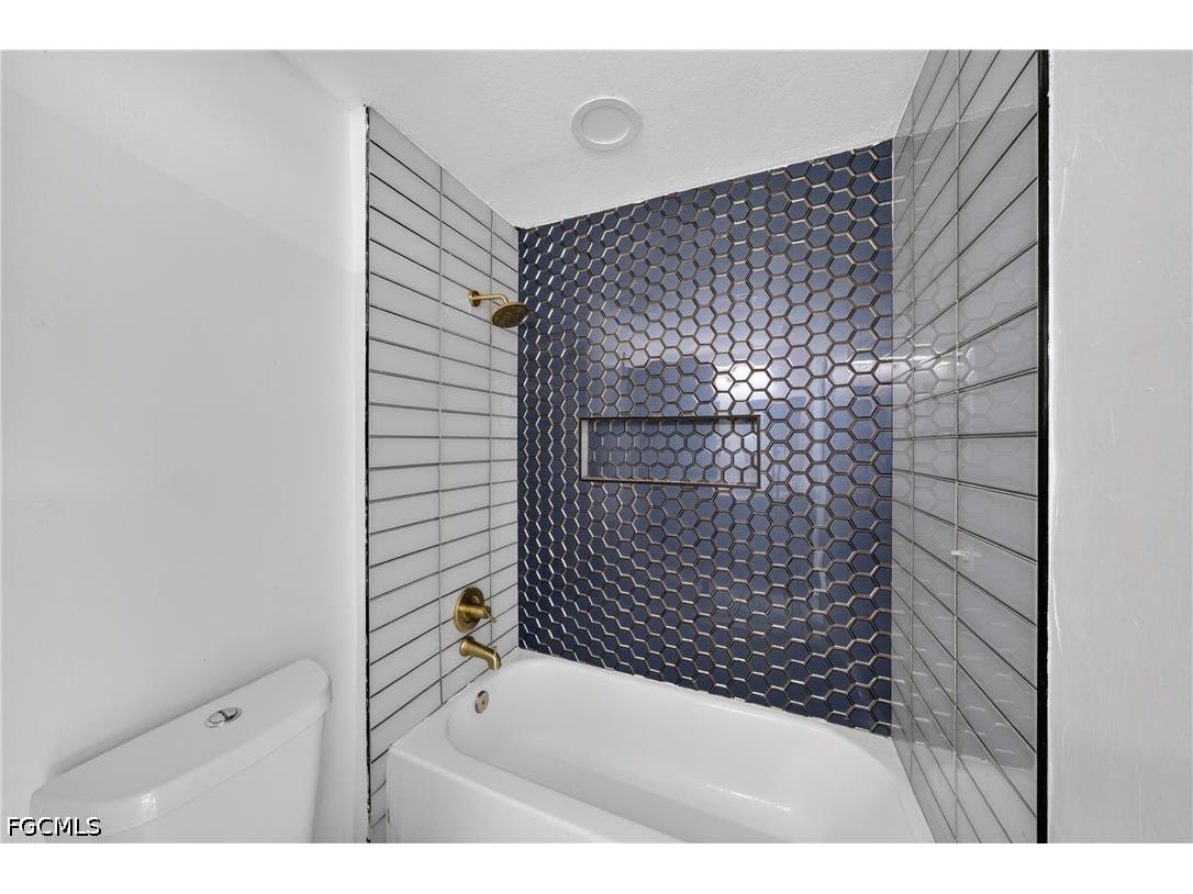 13388 Little Gem Circle Fort Myers FL 33913 2026026315 image31
