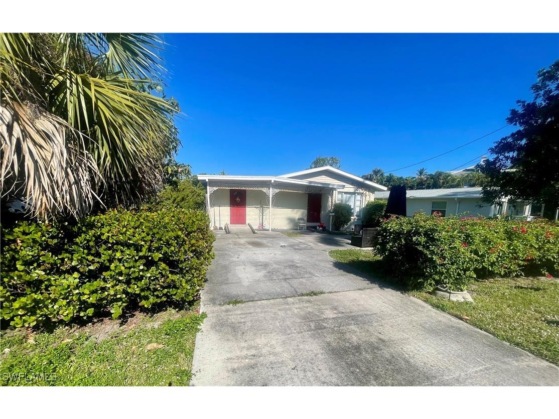 1339 5th Avenue N Naples FL 34102 225084360 image2