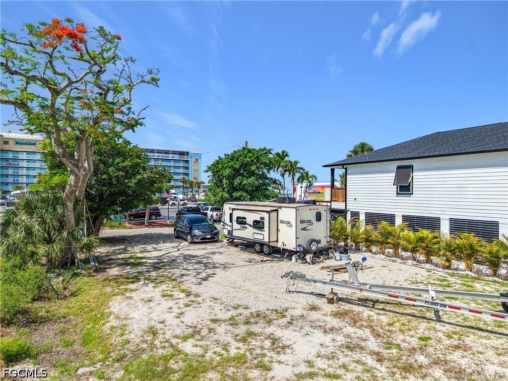 1339 Santos Road Fort Myers Beach FL 33931 2026021030 image15