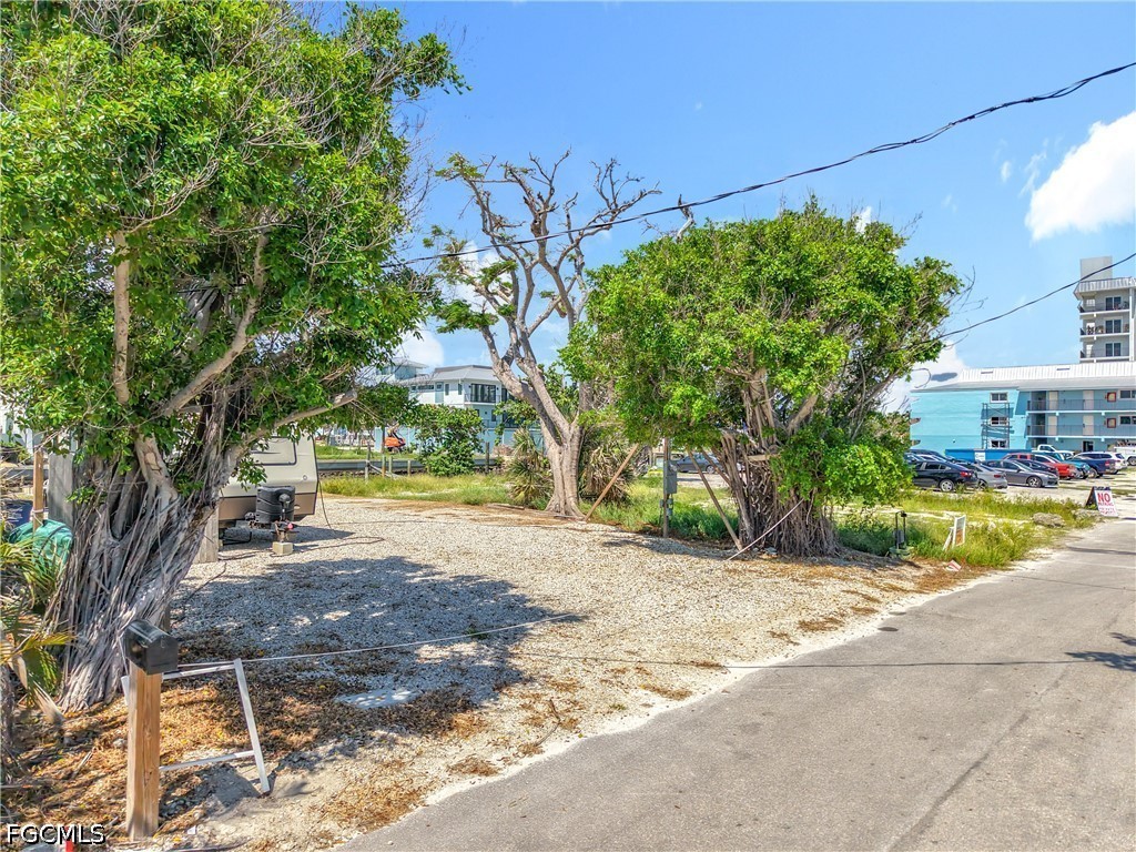 1339 Santos Road Fort Myers Beach FL 33931 2026021030 image17